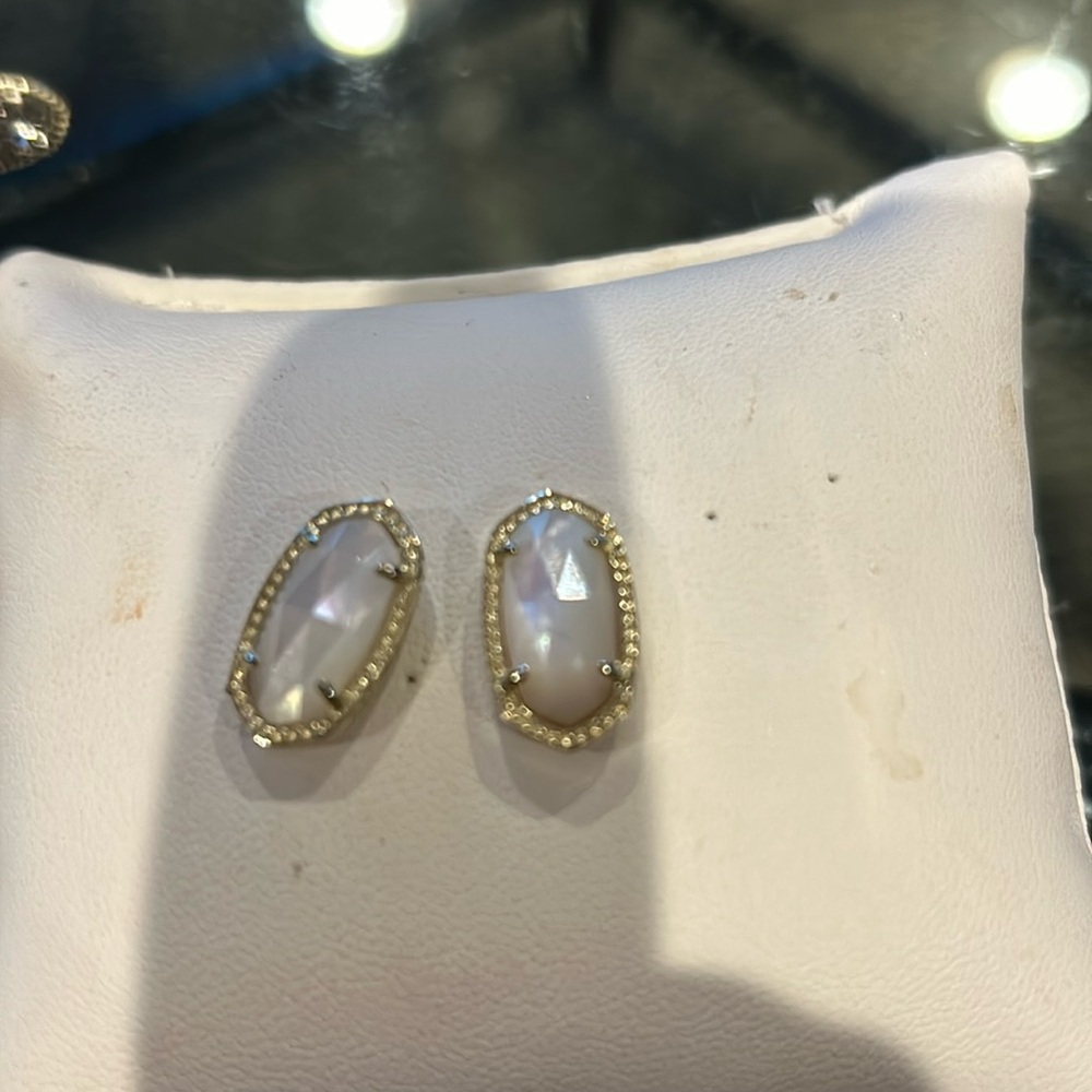 Kendra Scott stud earrings